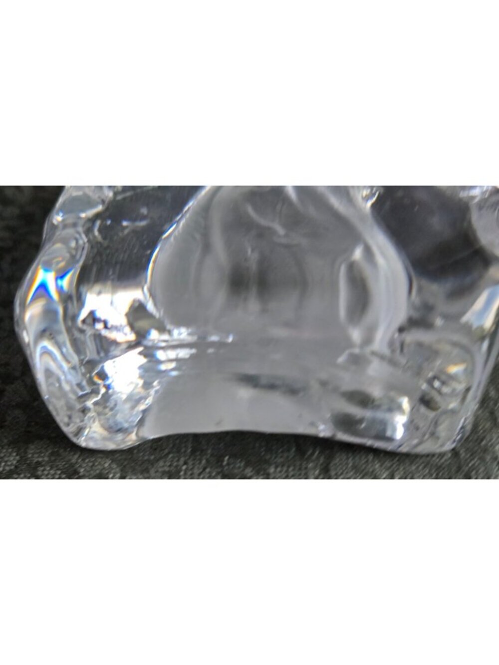 Heavy Crystal Glass Intaglio Horse Head Paperweight 4 inches Tall - Picture 4 of 9
